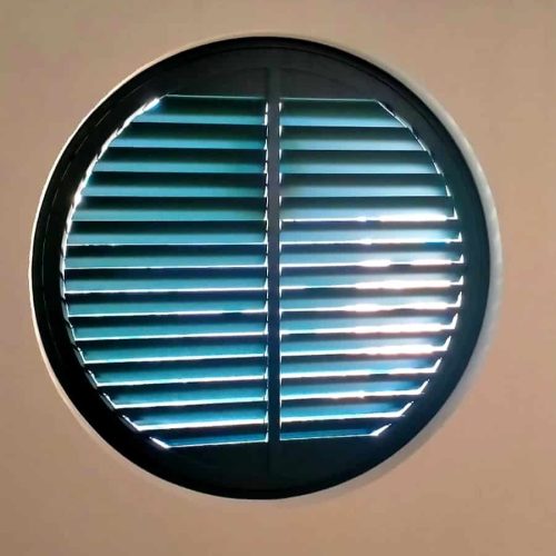 Ronde shutters