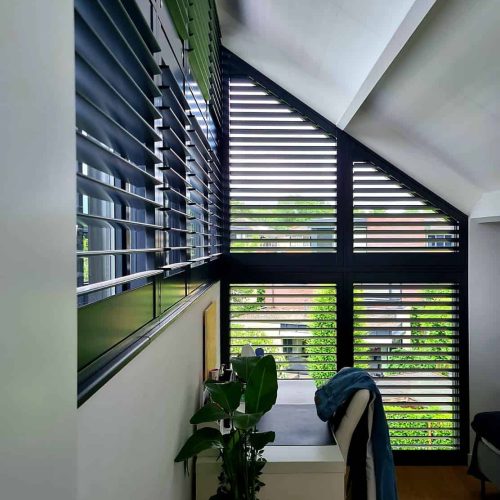 Shutters schuin